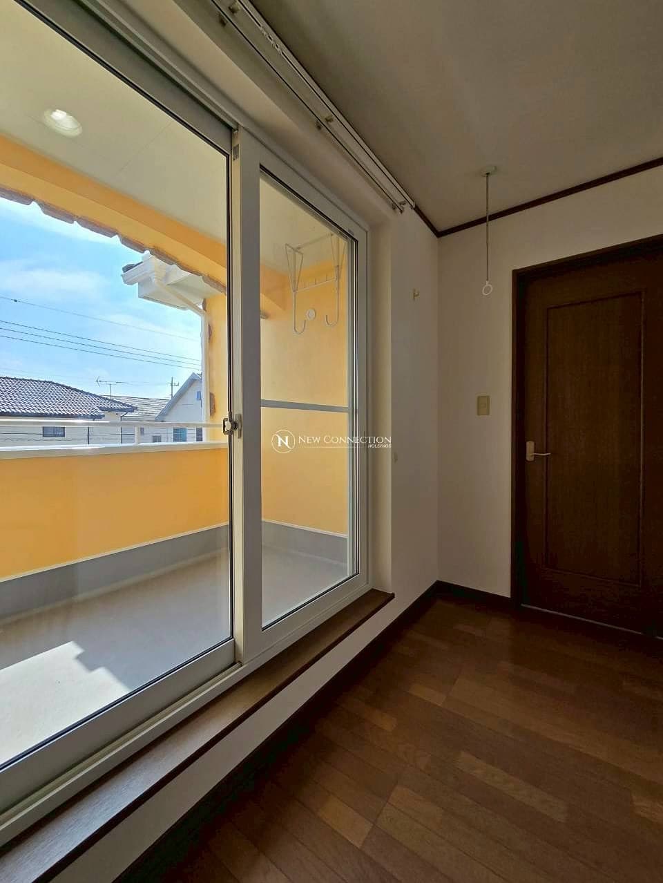 Spacious 5-Bedroom House with Large Lot in Isesaki, Gunma